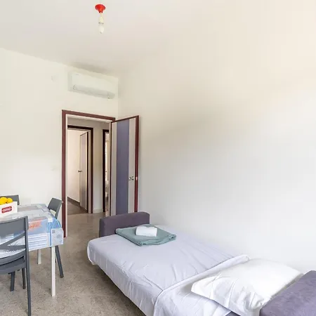 Bright Flat With Large Balcony, Near Apartman *