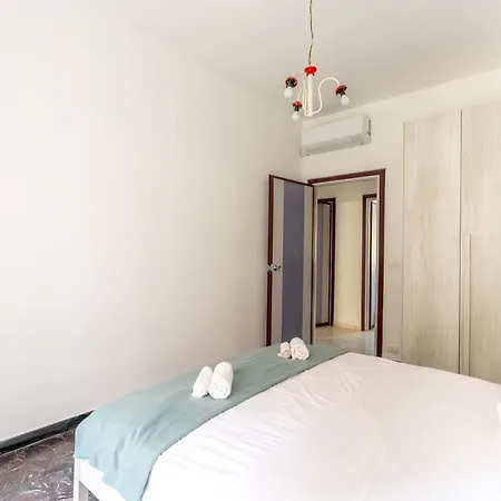Bright Flat With Large Balcony, Near Lejlighed *