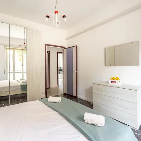 Bright Flat With Large Balcony, Near * Marina dʼAndora